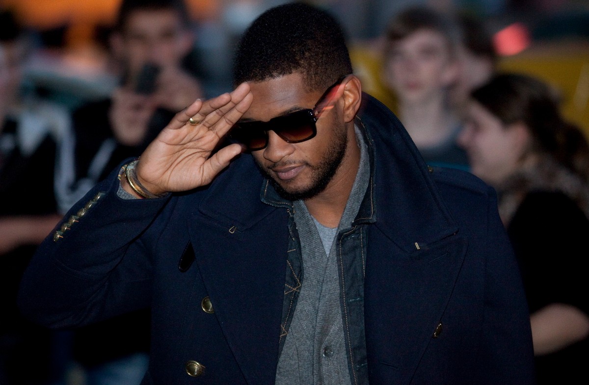 Usher: Będę kolejnym Hugh Hefnerem