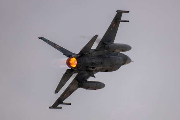 UZBUNA U KOMŠILUKU! Podignuti dronovi blizu granice posle ruskih napada