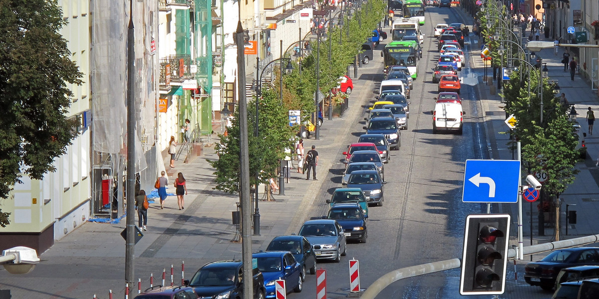 znów utrudnienia na dąbrowskiego