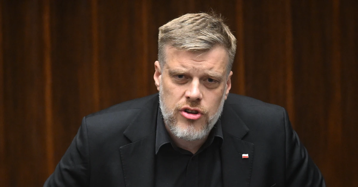 Зандберг: Странно, что Туск хвастается нарушением международного права