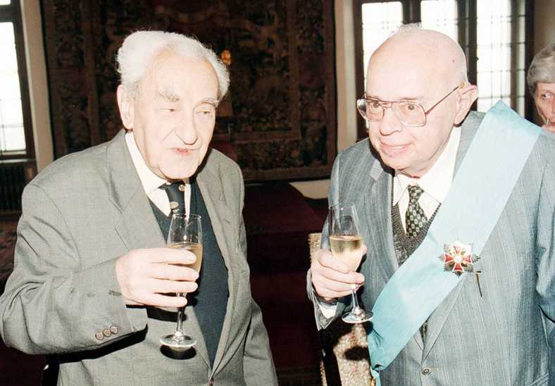 Jerzy Turowicz i Stanisław Lem w 1996 r.