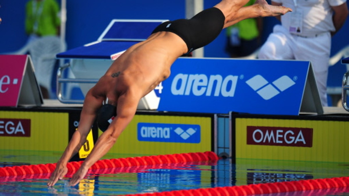 Paweł Korzeniowski awansował do finału 200 m stylem dowolnym, który w środę w sesji wieczornej zostanie rozegrany podczas MŚ w Dubaju (Zjednoczone Emiraty Arabskie) w pływaniu na krótkim basenie.