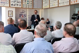 Horała: Trzeba ustalić, kto jest odpowiedzialny za wielką lukę VAT