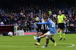 Cudowny gol Zielińskiego, Napoli ucieka rywalom [WIDEO]