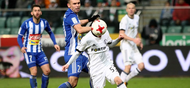 Ekstraklasa: Pierwsza porażka Legii w Warszawie. Wisła sprawiła prezent swoim kibicom