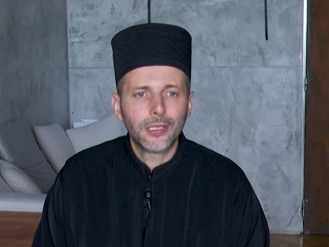 Da li je greh slaviti slavu u restoranu
