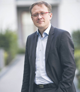 Dr Rafał Reiwer, dyrektor departamentu prawa gospodarczego