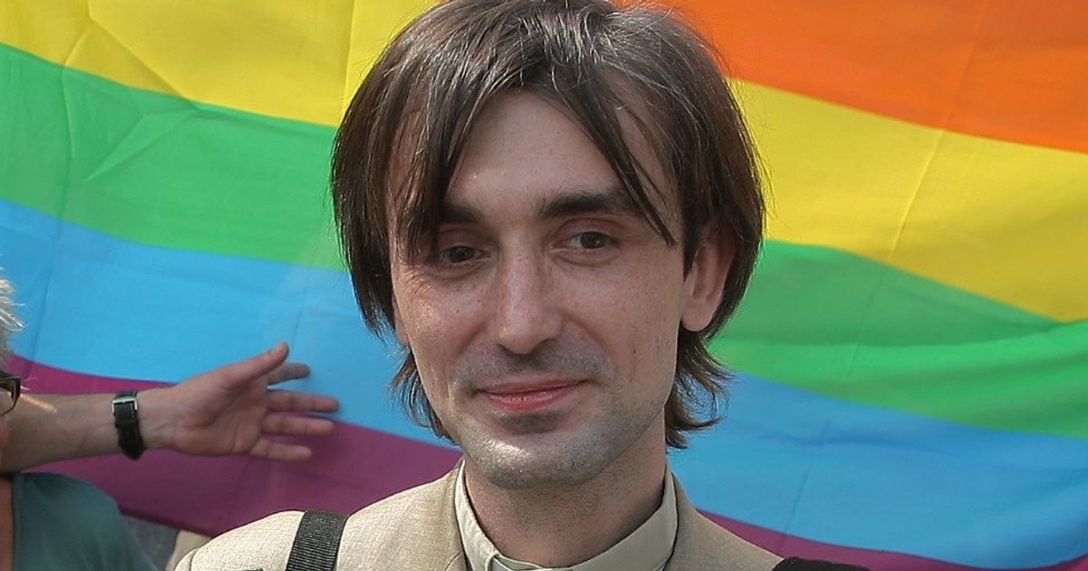 Marcin Przeczytał Na Stronie Internetowej Polski gej został biskupem