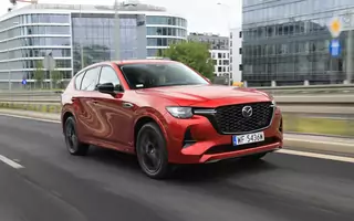 Oszczędna w mieście, szybka na trasie. Pierwszy test nowej Mazdy CX-60 2.5 PHEV 