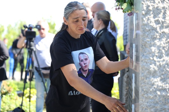 UPRAVO NA BLIC TV! TRI GODINE PROŠLE, 4. MAJ 2023. NIKADA Potresne ispovesti roditelja ubijene dece iz Dubone i Malog Orašja