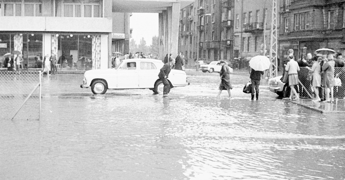 QUIZ bardzo sentymentalny. Życie w czasach PRL. Będzie 100 proc. normy?