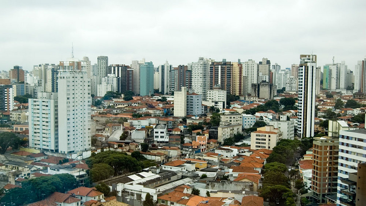 Strajk maszynistów metra spowodował w środę przed południem gigantyczne korki na ulicach brazylijskiego Sao Paulo. Jak poinformowały władze miasta, w sumie miały one długość 249 kilometrów.