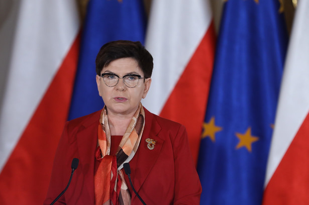 Premier Beata Szydło podczas XV Forum Polityki Zagranicznej Pozycja Polski w świecie - wyzwania i dylematy na Zamku Królewskim w Warszawie.