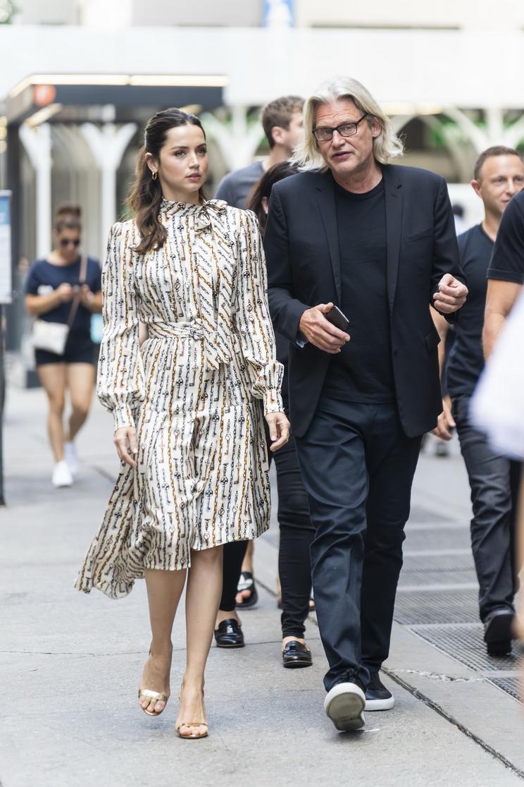 A legutóbbi James Bond-film sztárja, Ana de Armas New Yorkban viselte a Louis Vuitton-darabot /Fotó: Profimedia