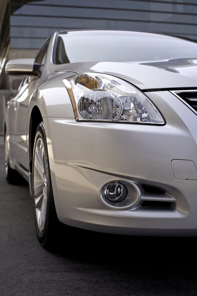 Nissan Altima 2010: amerykański facelifting na rok 2010