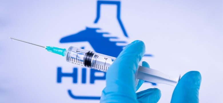 Pierwsza taka w Unii Europejskiej. KE dopuściła nową szczepionkę przeciw Covid-19