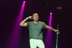 Charlie Puth we współpracy z duetem Dan + Shay. Posłuchaj