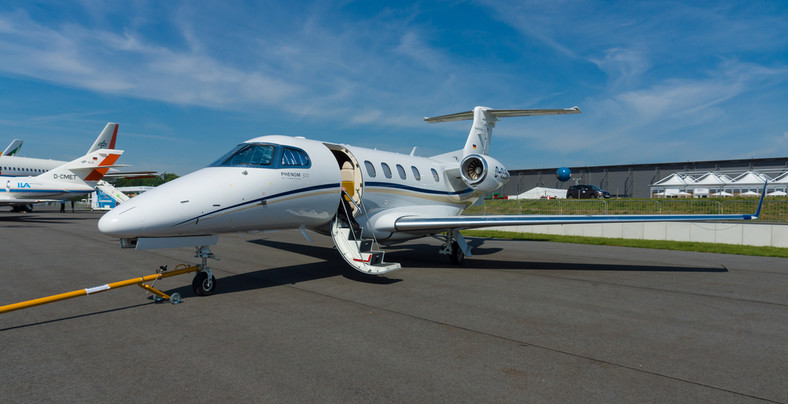 Phenom 300