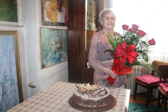 Wizyta miechowskich samorządowców u Honorowej Obywatelki Miechowa w 2017 r. z okazji jej 96 urodzin