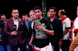 Rey Vargas zdobył pas mistrza świata WBC w wadze piórkowej