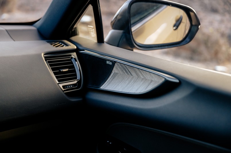 Lexus NX Overtrail