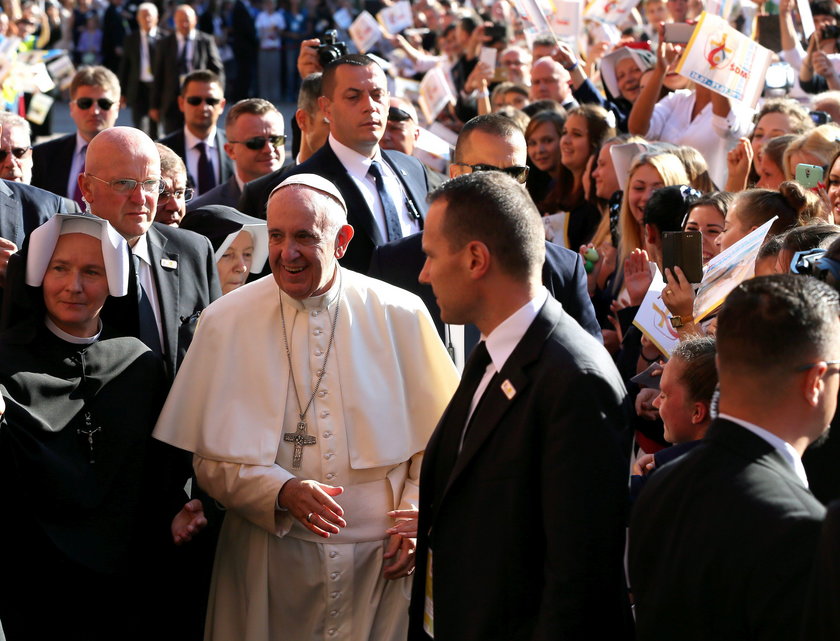 ŚDM 2016. Papież do wiernych: Módlcie się za mnie