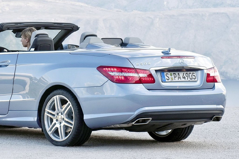 Mercedes E-klasa Cabrio - Następca modelu CLK