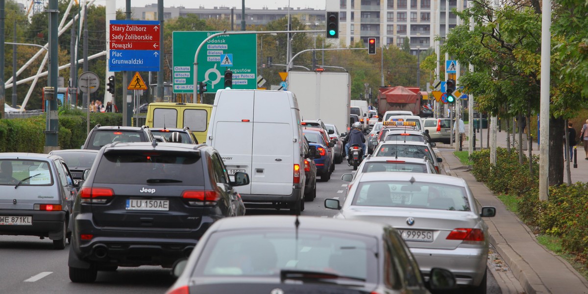 Co męczy kierowców w Warszawie?