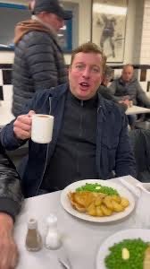 John pri pohľade na účet nemohol uveriť vlastným očiam. 