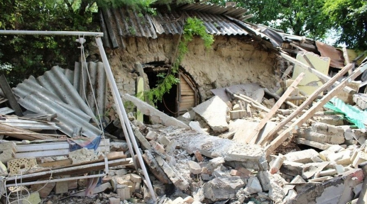 A helyszínen csak egy teljesen megsemmisült épület romjai voltak/Fotó: police.hu