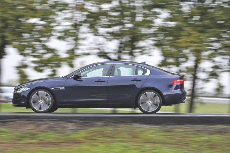 Jaguar XE 20d - 440 punktów