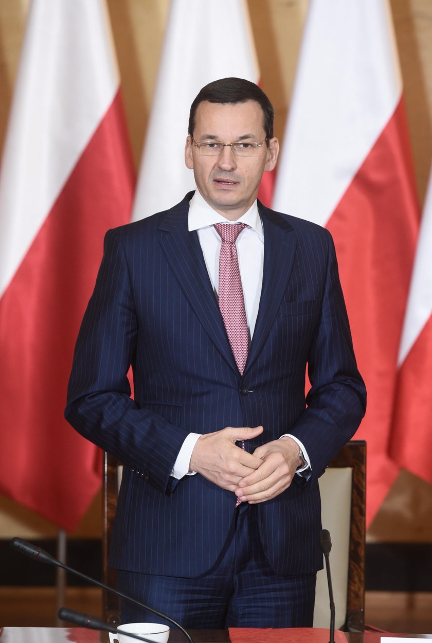 Morawiecki nie da pieniędzy na szczepionki na dzieci?