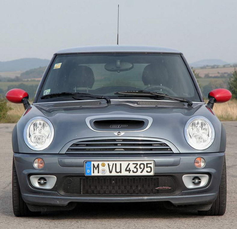 Mini Cooper S John Cooper Works GP: wrażenia z jazdy