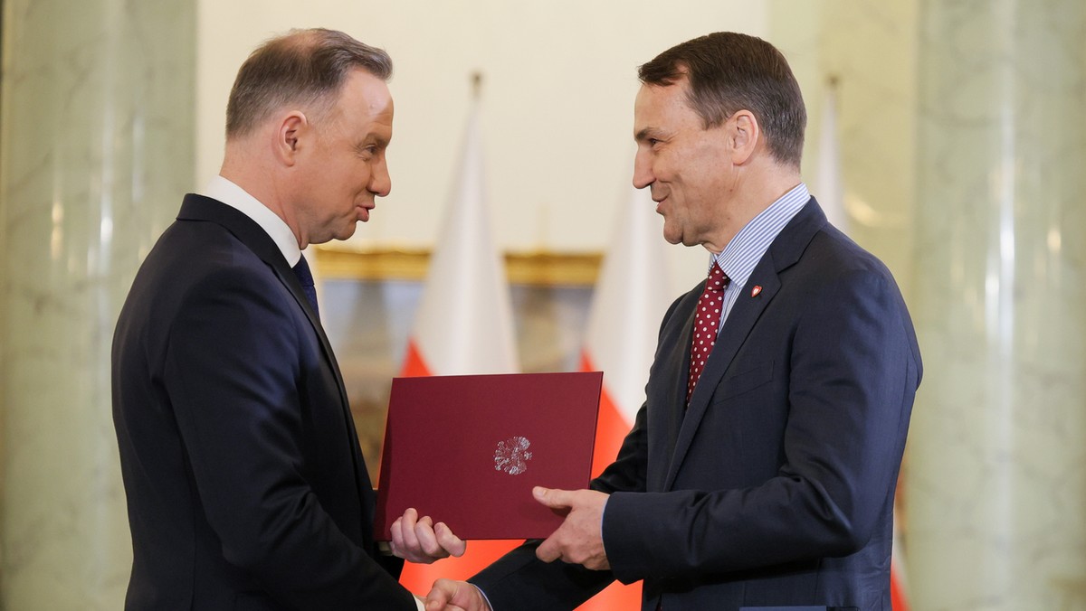 Andrzej Duda reaguje na słowa szefa MSZ. "Bardzo proszę, niech te dowody przedstawi"