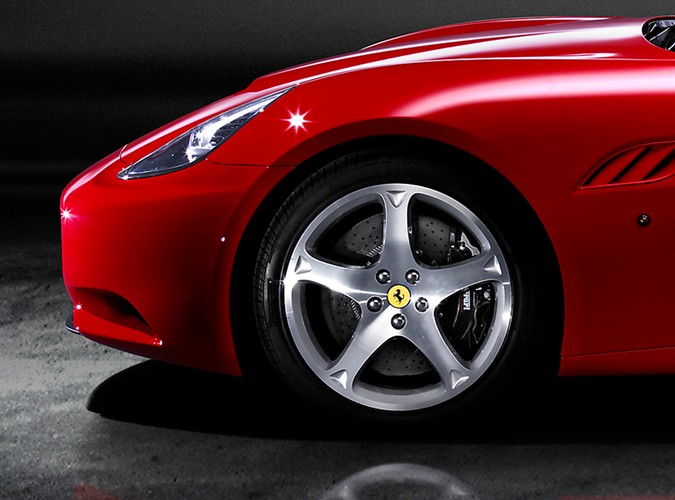 Californię zatrzymują hamulce firmy Brembo