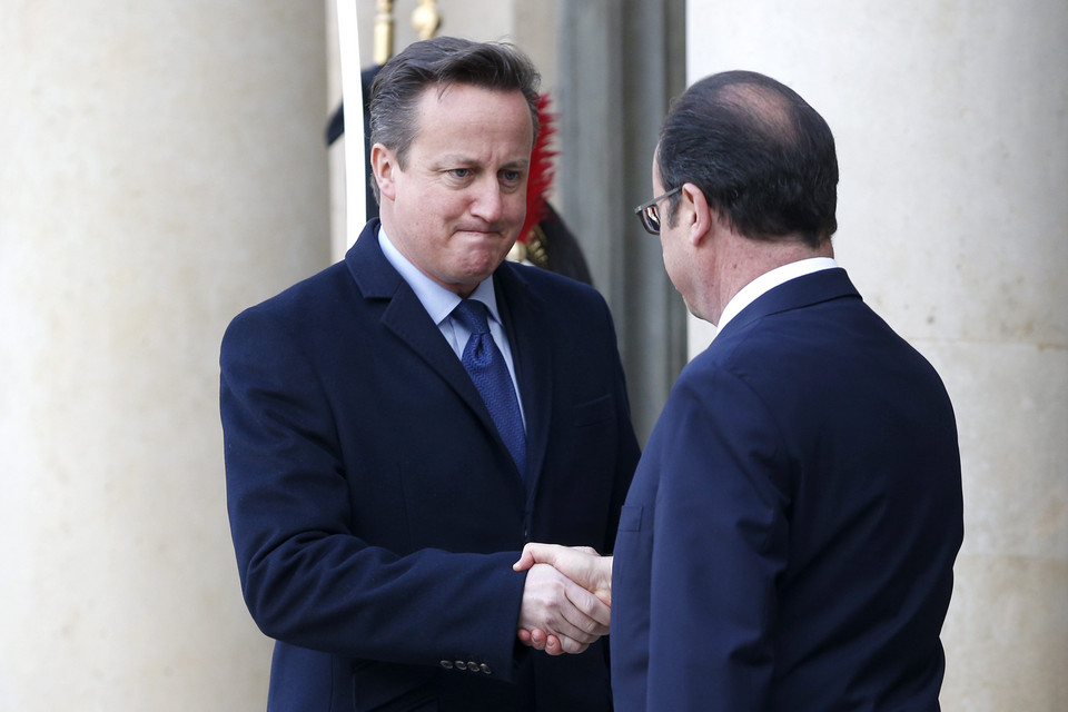 Premier Wlk. Brytanii David Cameron i prezydent Francji Francois Hollande