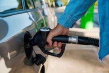 Paliwo przed świętami tańsze. Są już maksymalne ceny paliwa w piątek 3 kwietnia