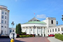 3 gramy marihuany legalne? Sejm wysłał dezyderat do Premiera. Sprawdź, co to oznacza