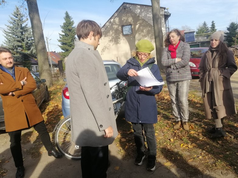 Wiceprezydent Łodzi Adam Pustelnik zapewnił mieszkańców osiedla Julianów-Marysin-Rogi, że działka przy Ołowianej 11 nie będzie sprzedana