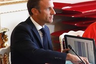 Prezydent Francji Emmanuel Macron 