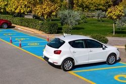 185 000 zł na samochód dla osób z niepełnosprawnością. Rusza nabór PFRON