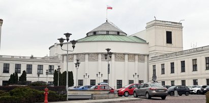 Wiemy, na ile PiS zarejestrował demonstrację w Warszawie. Czy na pewno będzie tyle osób?