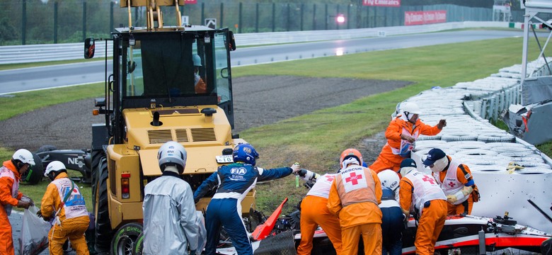 To cud, że Jules Bianchi nie zginął na miejscu. Makabryczne wideo z wypadku kierowcy F1