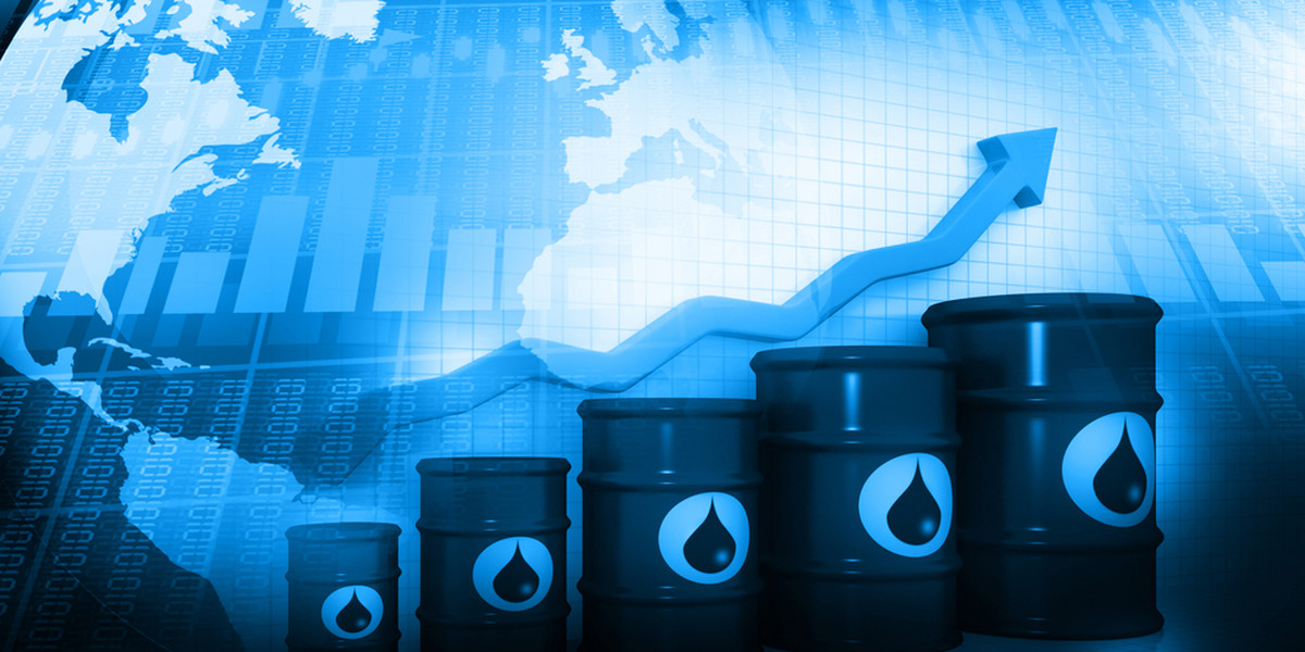 Ropa naftowa może zakończyć drugi tydzień zwyżką notowań
