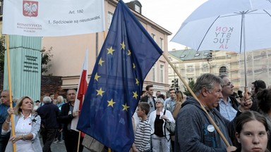 "The Economist": Polska ze wzoru europejskiej integracji stała się bólem głowy