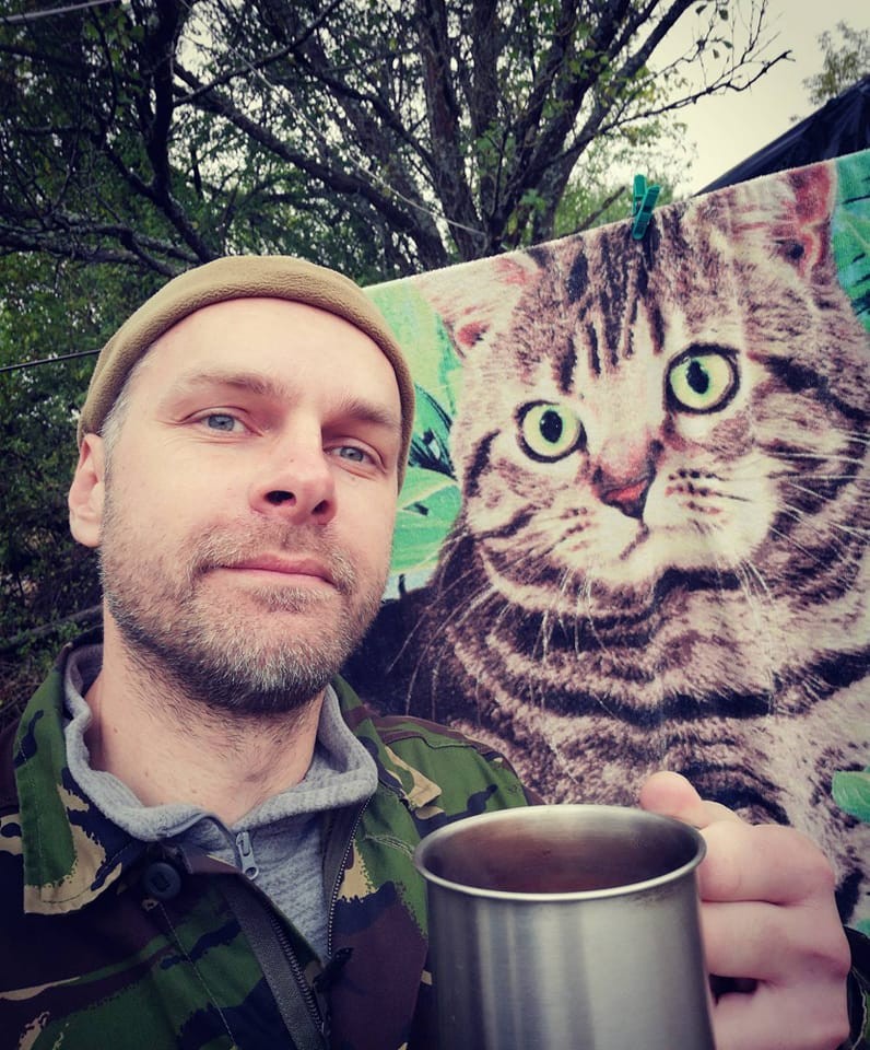 Olga cíti po smrti manžela neopísateľnú bolesť. 