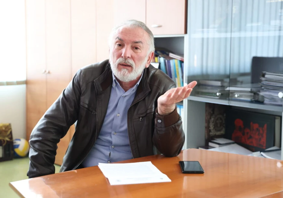 miroslav popržen, direktor škole