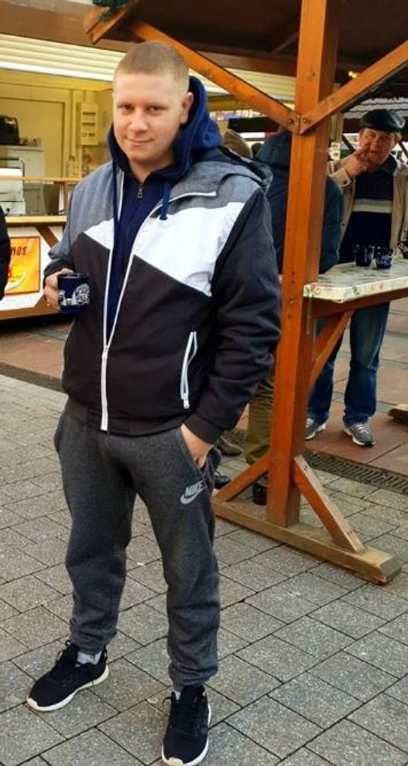 Dejan Tot