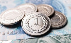 Trzynastki z ZUS dostało już ponad 5 mln emerytów. Kiedy kolejne wypłaty?