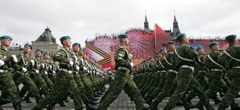 Rosja wysyła ich na front po kilku dniach szkolenia. "Jeden z żołnierzy nie wiedział jak działa karabin"